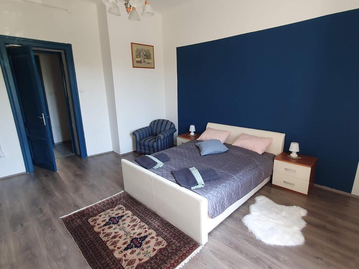 Apartment Tina Pula Exteriér fotografie